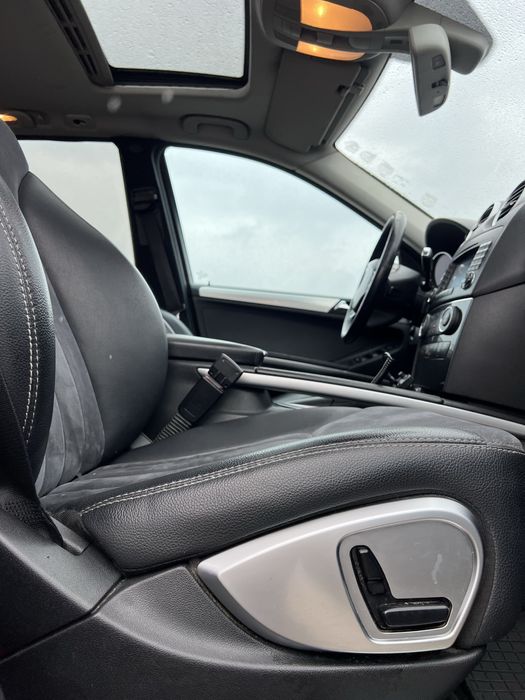 Se vinde ML 320 CDI 4 MATIC