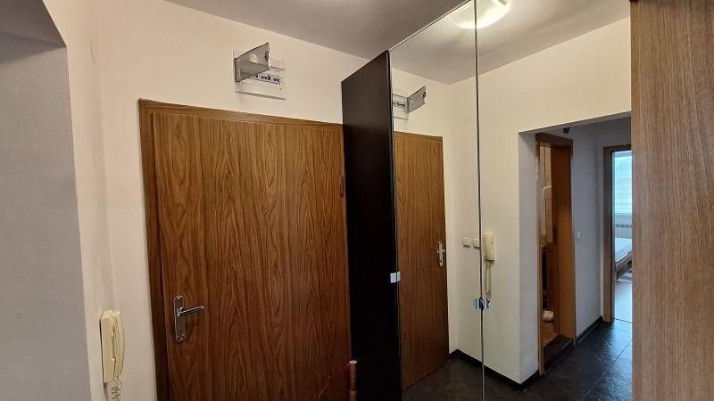 Двустаен апартамент под наем в ж.к. Витоша, 2218526