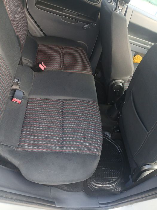 Mitsubishi Colt 2008 1.5 L benzina 110 cp jante A/C stare foarte buna