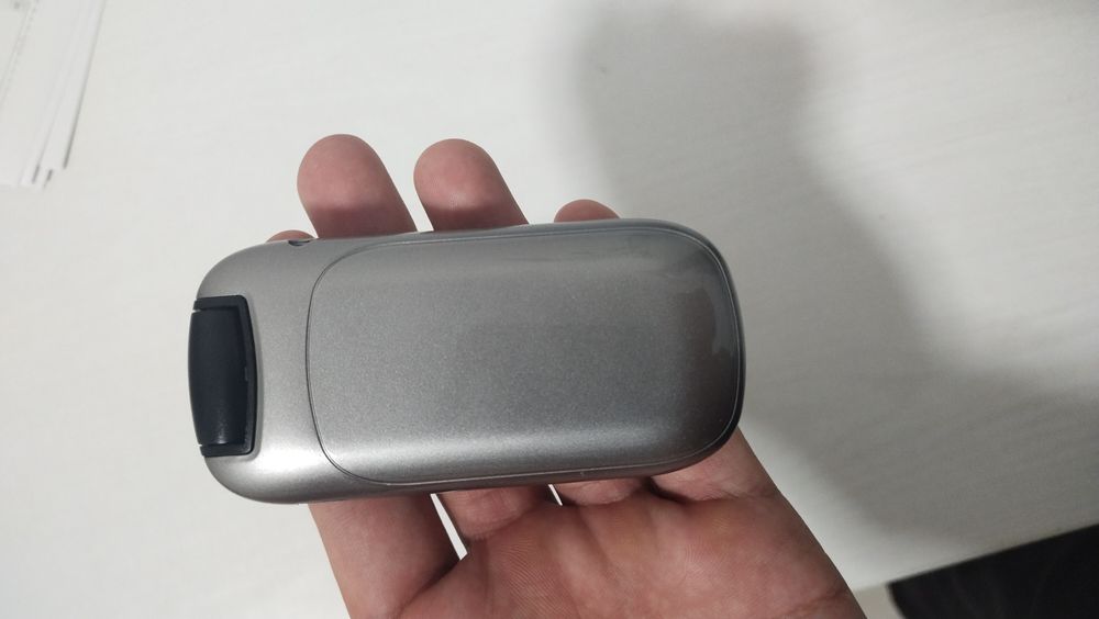Novey Z350   Batareya:1050mAs.  2 sim kartali