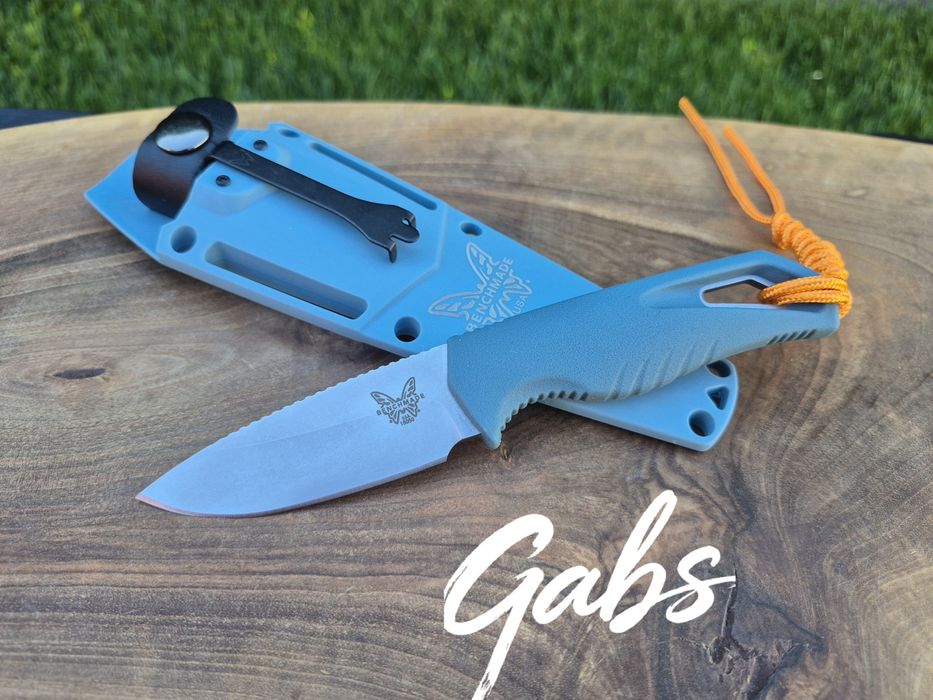 Фиксиран нож Benchmade Water Intersect 18050,Magna Cut,Depth Blue Santoprene