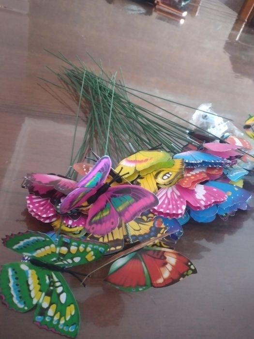 Продам декор.бабочки