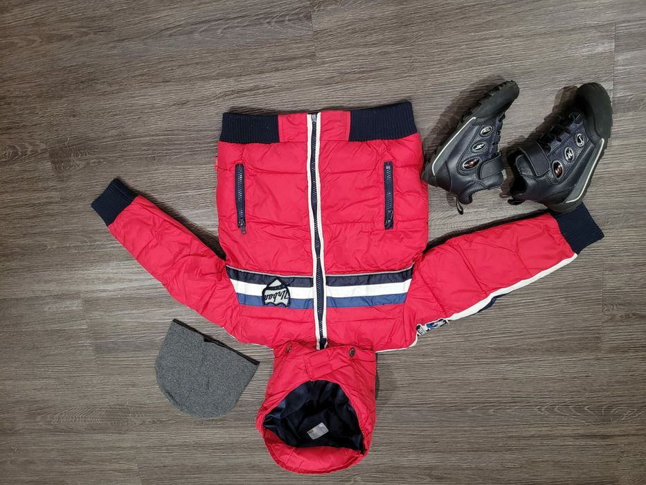 Продам одежду на мальчика 3-4 лет.