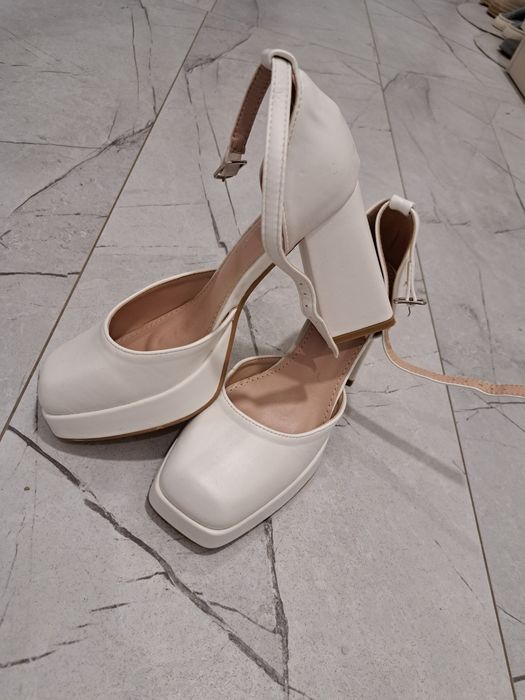 Дамски елегантни обувки