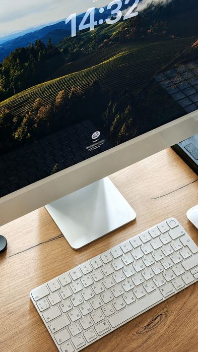 Моноблок Apple продам