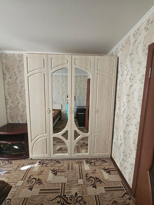 Продам спальный гарнитур