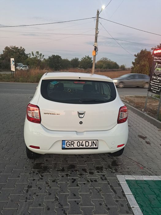 Vand Dacia  Sandero 0.9 tce cu GPL 2013