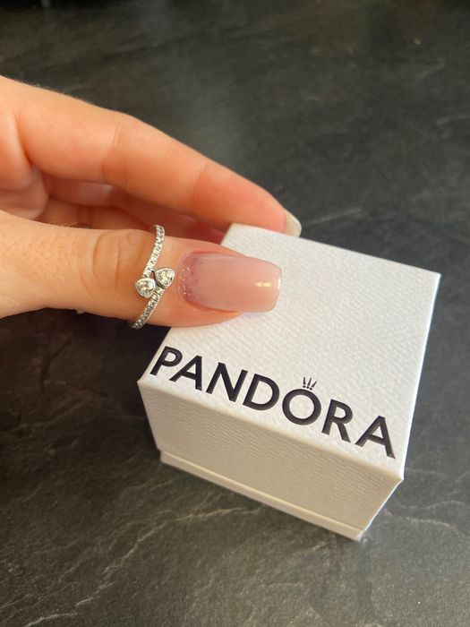 Пръстен Pandora-two sparkling hearts