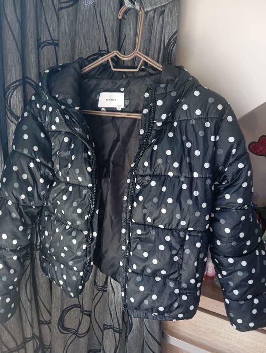 Продавам 3 детски пролетни якета