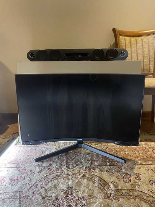 Монитор Samsung.