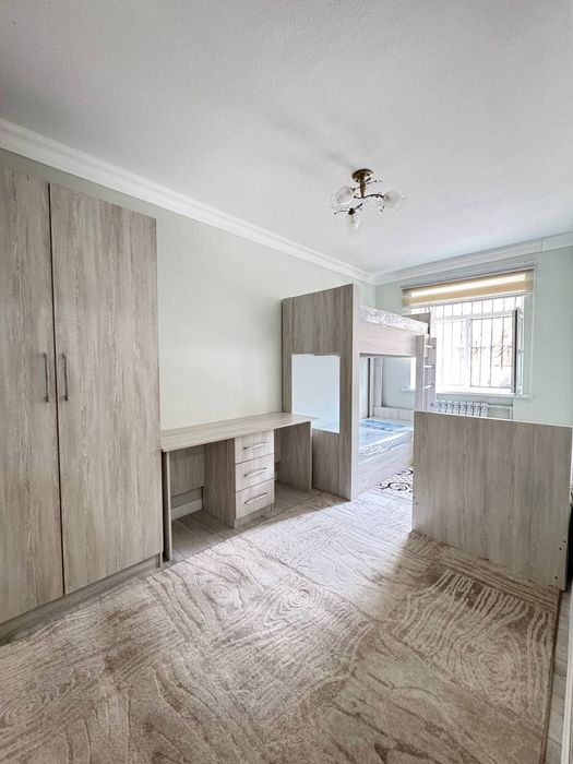 Квартира сотилади