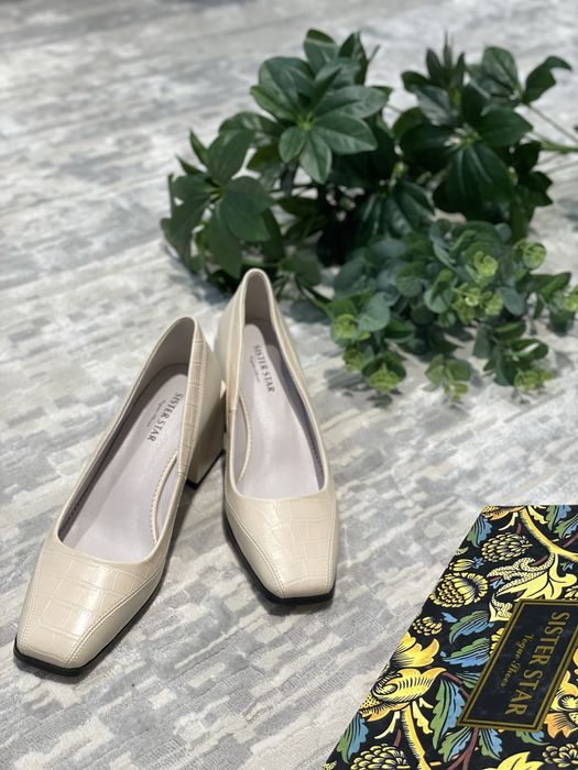 Женские туфли, на удобном каблуке