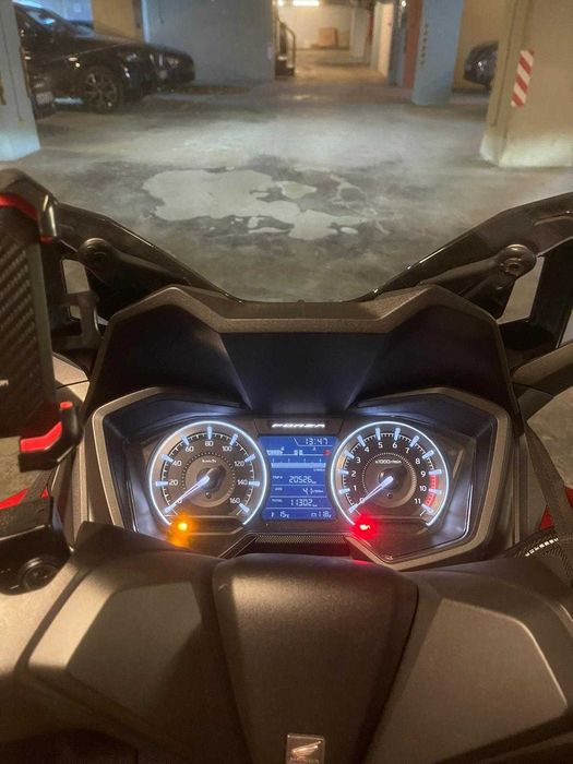 Honda forza 350 2022