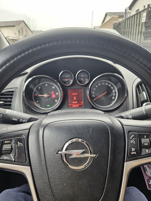 Opel astra j Sport Tourer 1.7 diesel