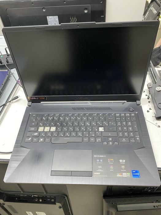 Продам мощный игровой ноутбук