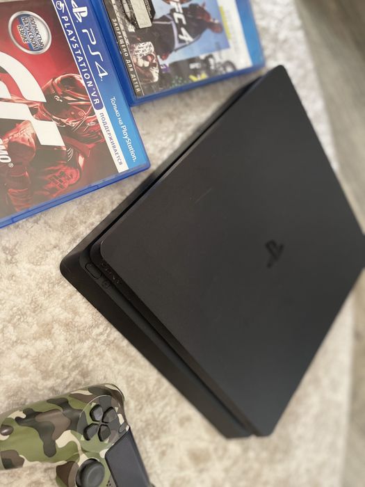 Продам ps4 slim 1 tb