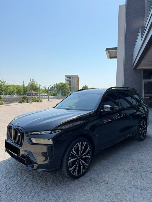 Bmw x7 m60i продается