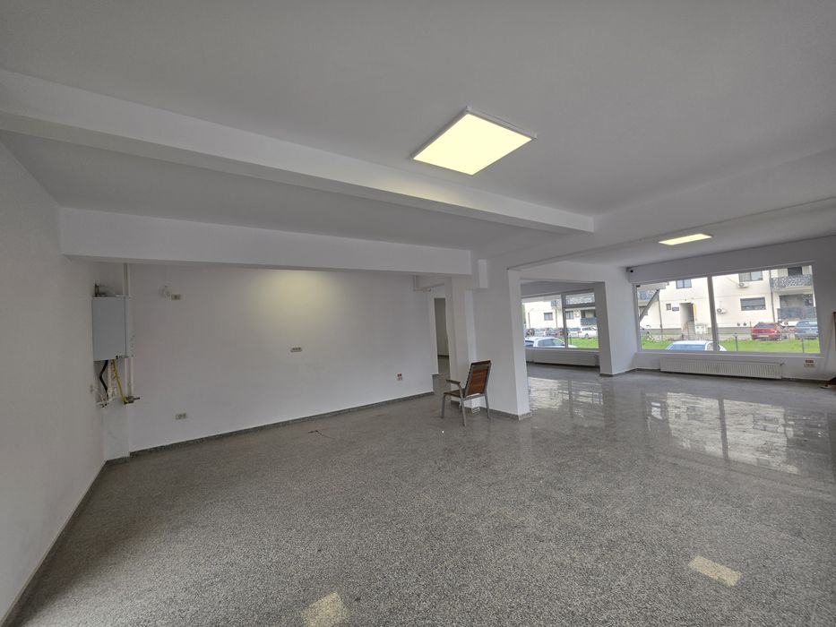 Spatiu comercial de inchiriat Fundeni Dobroesti,Colentina, ,Salon