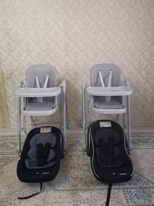 Детские кресла для машини и для дома