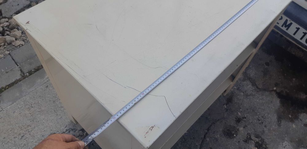 Шкаф маси-много стабилни