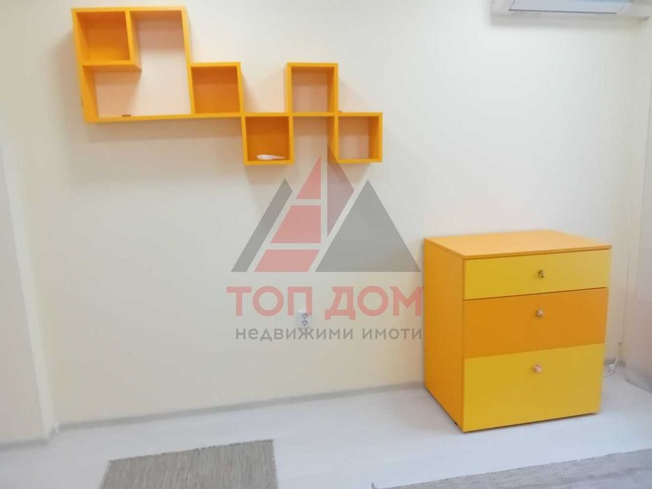 Дава се под наем Тристаен апартамент в Варна, Бриз - 80 кв.м за 637.5 € - Снимка #3