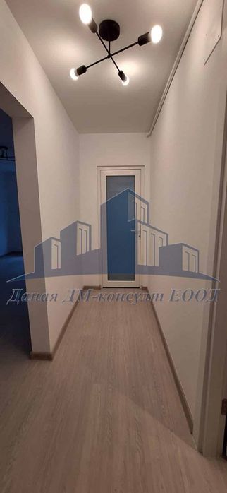 Продава се Двустаен апартамент в Шумен, Басейна - 66 кв.м за 1198 €/кв.м - Снимка #1