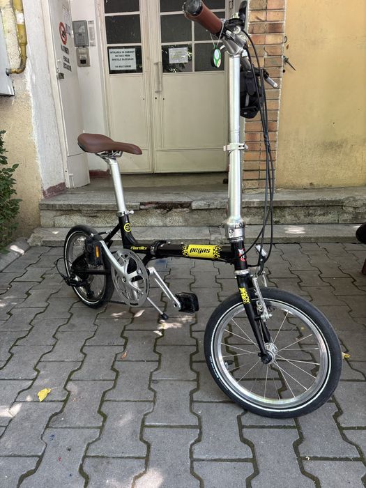 Vand bicicleta pegas originala  pliabila