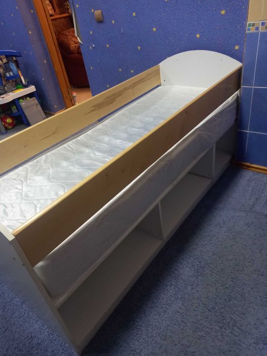 Кровать подростковая с матрасом