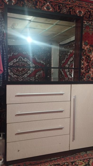 Komod ,Spalniy uchun