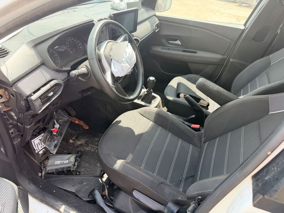 Dacia Sandero 3 1.0 TCe двигател H4D470, 91 кс., 6 ск., 2024 г.,  Дачия Сандеро 3 1.0TCe, engine H4D470, 91 hp., 6 sp., 2024