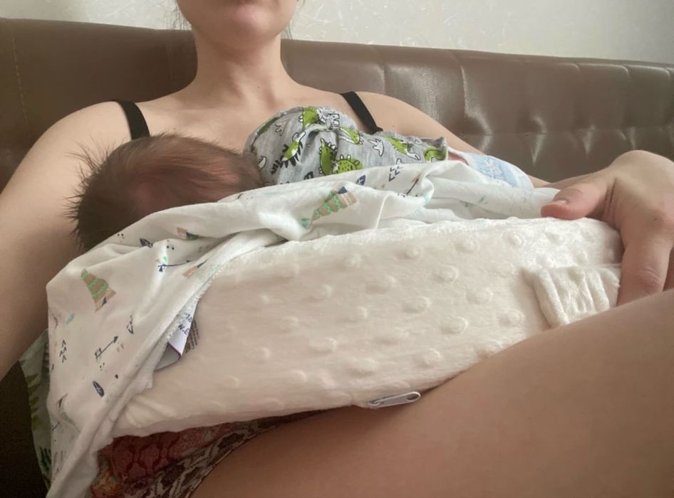 Подушка для кормления