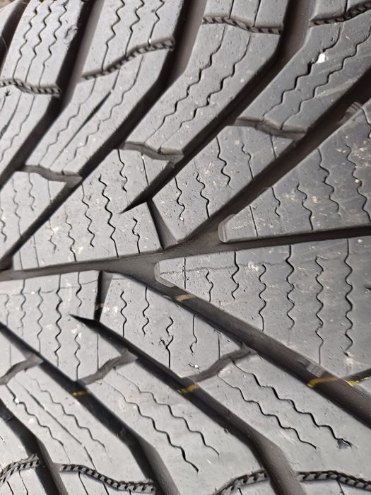 Гуми 205/60/16 Кумхо