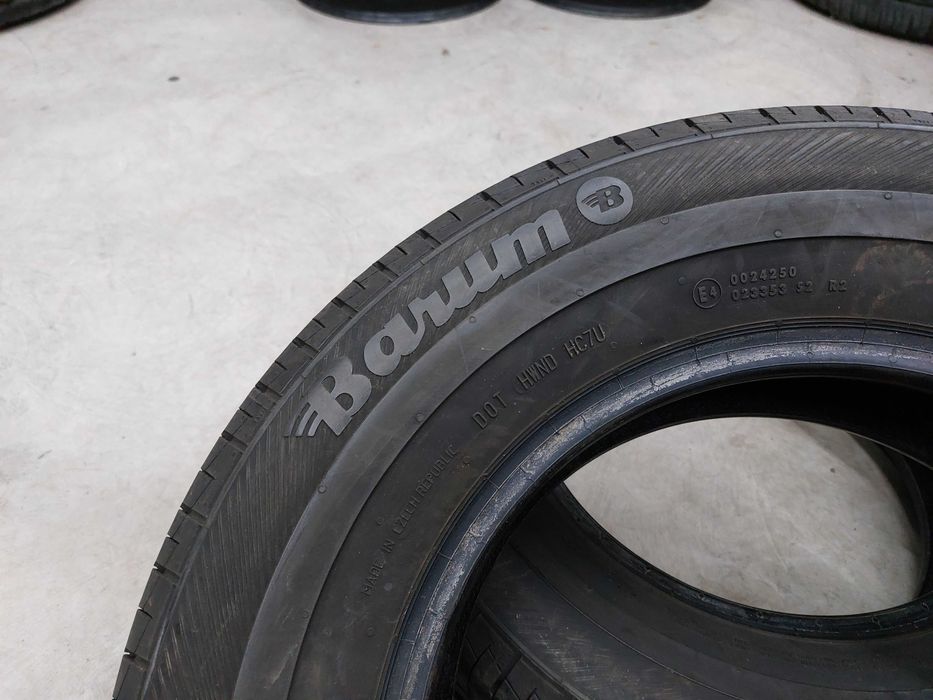 2бр.летни гуми BARUM 185/80/14C