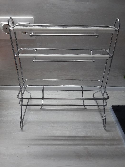 .Декоративни комплекти свещи-нови.Градинска маса