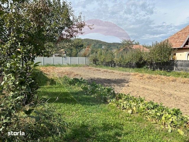 Teren intravilan 676 mp, zonă centrală Măneciu-Ungureni — ideal casă
