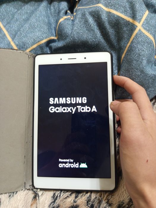 Продаю один плоншет и колонку