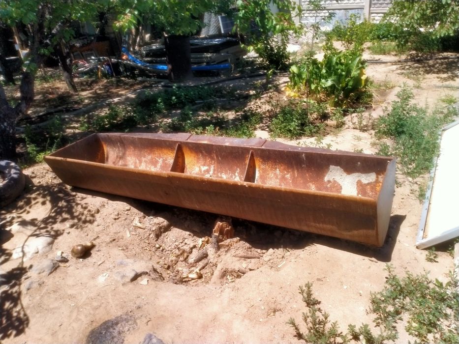 Продам срочно! Экскаватор