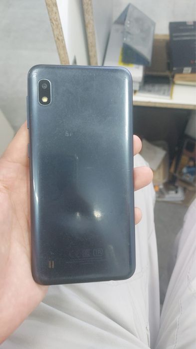 Самсунг А10//////////