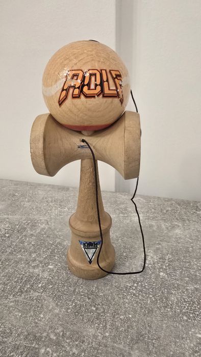 Kendama Krom Rolf Pro Model
