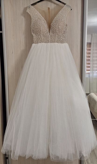 Rochie de mireasă cusută manual