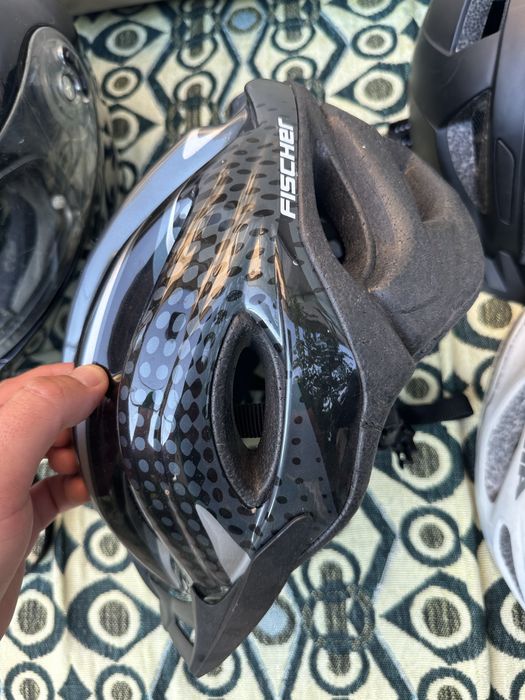 Комплект от 3 броя каски за колело