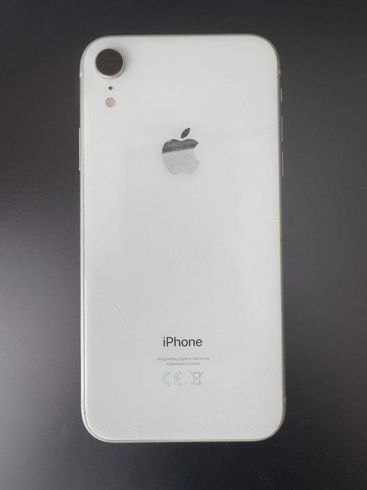 iPhone XR alb, 64gb, neverlocked, Baterie 79%