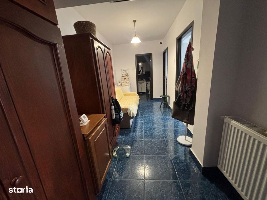Apartament inchiriat cu 3 camere in zona Bld Independentei