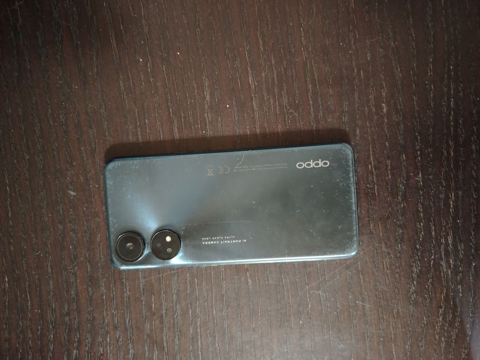 Продаю телефон Oppo reno 8t 4g