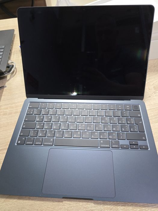 Продам ноутбук  MacBook Air