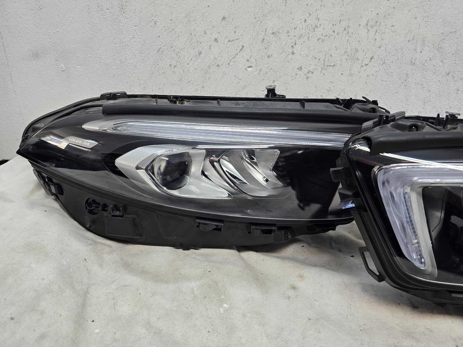 Оригинални фарове  Мерцедес А 177 Mercedes W177 A Full Led