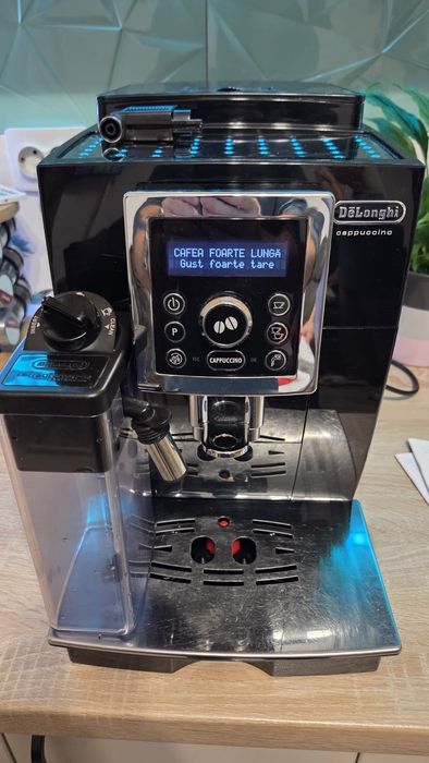 Expresor Automat DeLonghi Capuccino ECAM 23.460.
Utilizat 3 ani si jum