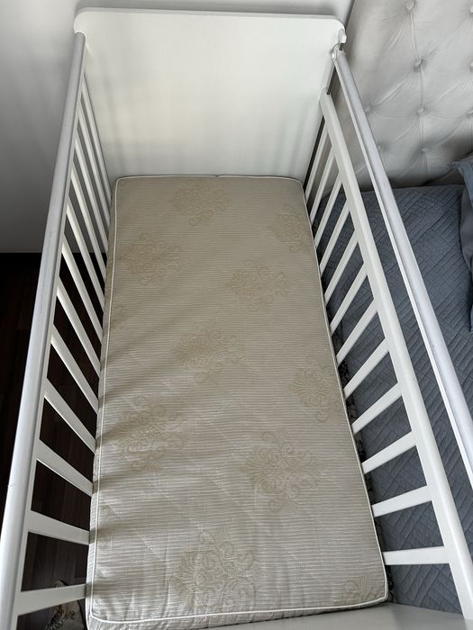 Детская кроватка б/у