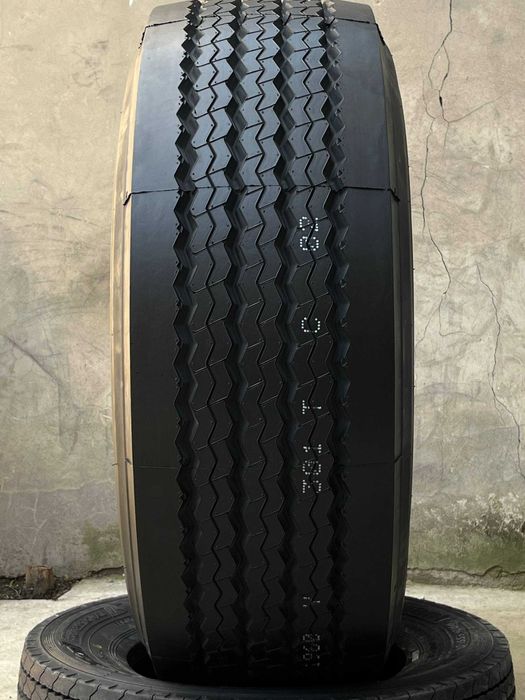 Furalarga 385/65R22.5 razmer sifatli shina balonlar sotiladi