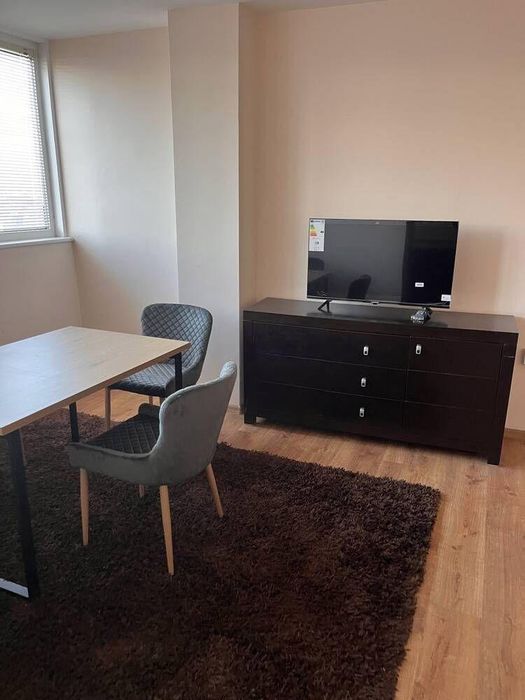 Тристаен, под наем, ж.к Изгрев